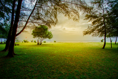 Scenic view of beautiful sunset above the sea in thailandの写真素材