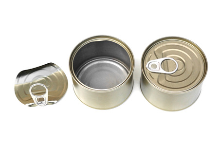 Tin cans isolated
