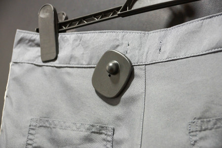 RFID hard tag for clothing - Shoplifting and anti-theft system - Electronic Article Surveillance...