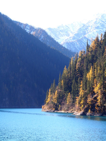 Beautiful Lake and Mountain Jiuzhaigou. Nature Reserved. National Park. .Chengdu , Sichuan, China. Stunning Viewの写真素材