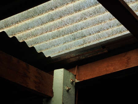 The Natural Light under the roof of Transparent Corrugated Iron Fiberglass Sheet with Wooden Beam...