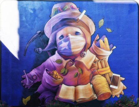 Santiago de Chile Wall Painting Inti taken in 2015のeditorial素材