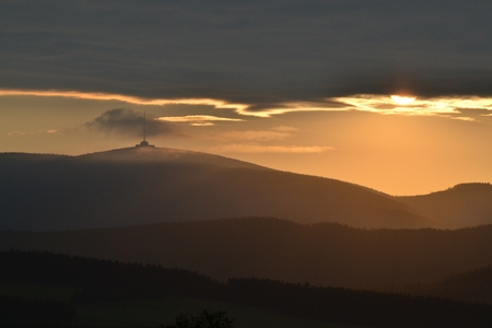 Sunset In The Mountainsの写真素材