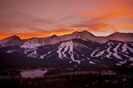 Colorado Sunset. Breckenridge Ski Slopes at Sunset. Colorado Mountains Landscape.の写真素材