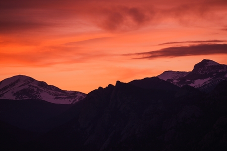 Alpine Sunset. Reddish Sky Above Mountain Range. Colorado, United States.の写真素材