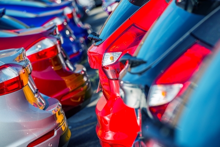Brand New Cars Market. Colorful Car Bodies in Dealer Stock. のeditorial素材