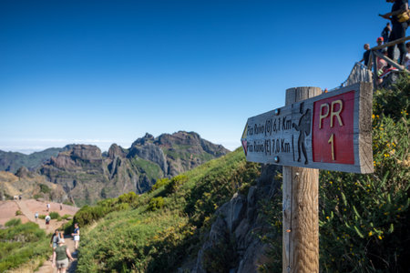 Start of PR1 which begins at Pico do Areeiro and goes to Pico Ruivo, the highest point on Madeira Island.の写真素材