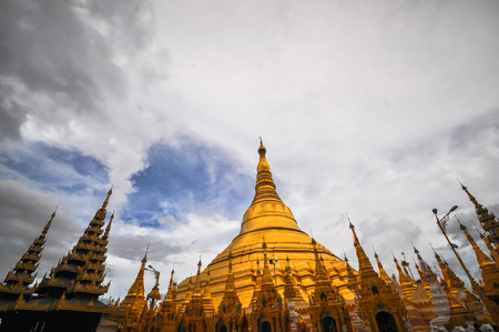 Yangon Myanmar Shwedagon Pagoda Temple  (Burma)の写真素材