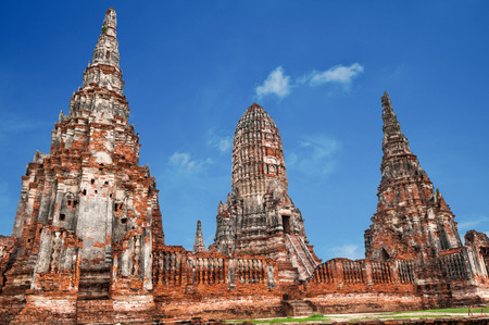 Old Temple Wat Chaiwatthanaram in Ancient Ayutthaya, Thailandのeditorial素材