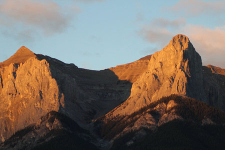 Sunrise in The Mountainsの写真素材