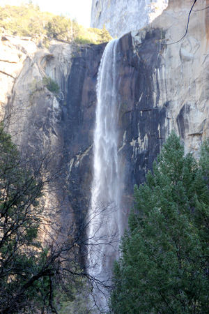 Bridalveil Fall, Yosemite National Park, California, seen from Parking lot,  189 m high waterfall with light swaying flow on November 23, thickest and thundering in springの写真素材