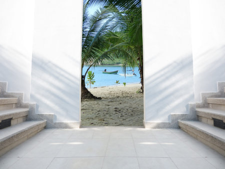 to the beachの写真素材