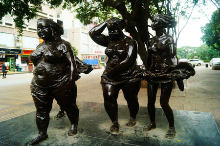 women sculptureのeditorial素材