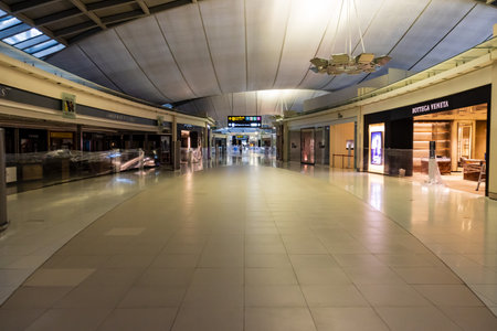 BANGKOK, THAILAND - JUNE 07 2020: Closed shops inside a near deserted Suvarnabhumi international airport in Bangkok, Thailand, Covid-19 has also eliminated air travel in large parts of the world.のeditorial素材