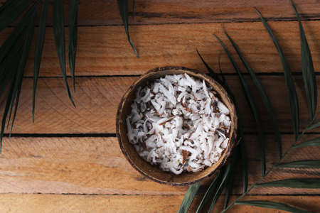 natural coconut flakes on the table close-upの写真素材