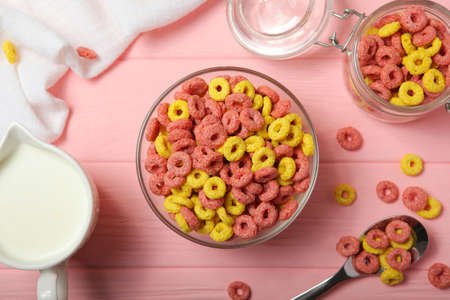 colored corn rings for breakfast on the table close-upの写真素材