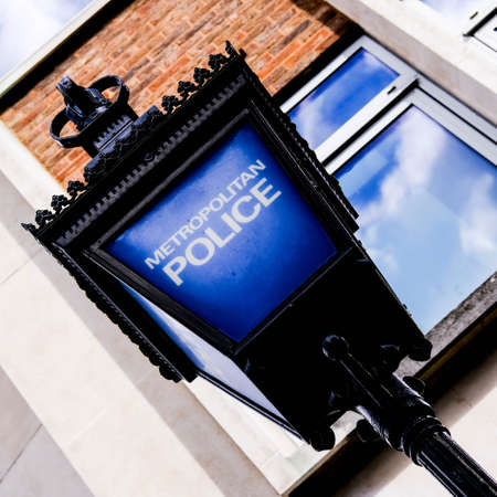 Traditional Metropolitan Police Blue Lamp Outside Kingston Police Station, With No Peopleのeditorial素材