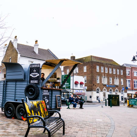 London UK, November 26 2020, Empty Pop-Up Coffee Shop And Outside Seating Empty With No People During COVID-19 Lockdownのeditorial素材