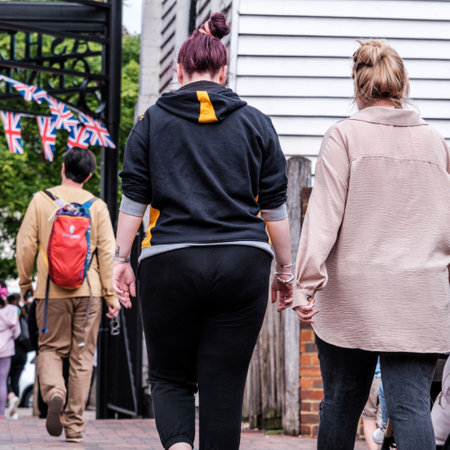 Epsom Surrey, London UK, May 28 2022, Small Group Of People Waking Through Market Squareのeditorial素材