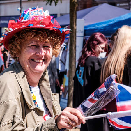 Epsom Surrey, London UK, June 01 2022, Crowds Of Happy People Celebrating Britsh Queen Elizabeths Platinum Jubileeのeditorial素材