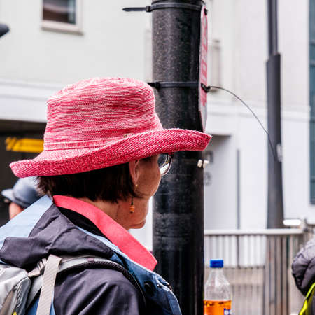 Epsom Surrey, London UK, June 04 2022, Woman Wearing Pink Fashionable Straw Hatのeditorial素材
