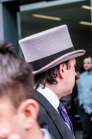 Epsom Surrey, London UK, June 04 2022, Man Wearing Traditional Morning Suit Top Hat To Epsom Racesのeditorial素材