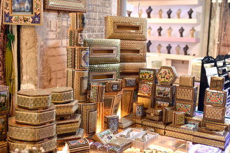 Handicraft made in Esfahan, Isfahan Grand Bazaar, Naqsh-e Jahan Square, esfahan, Iranの写真素材