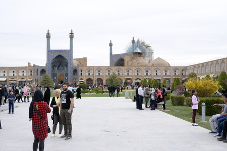 Naqsh-e Jahan Square yard, Bazaar,Esfahan, Iranのeditorial素材