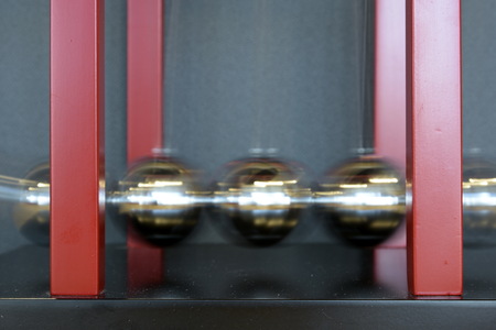 5 Balls Pendulum, Newton's cradleの写真素材