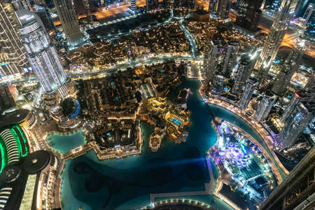 Dubai, United Arab Emirates â December 14, 2021, the people visiting the the 24th and 25th floor of Burj Khalifa at night and shopping souvenirs at the shopのeditorial素材