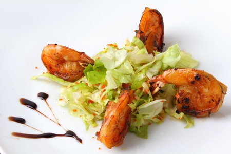 salad ebi sarada with shrimps on a white dishの写真素材
