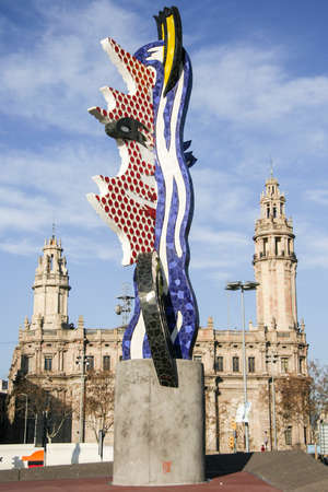 BARCELONA-DEC 31: El Cap de Barcelona on December 31, 2007 in Barcelona. El Cap de Barcelona is a sculpture created by American Pop artist Roy Lichtensteinのeditorial素材