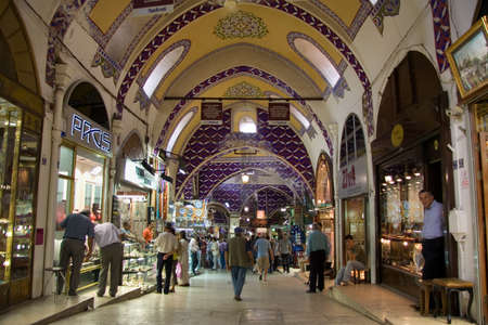 ISTANBUL, TURKEY - SEPT 7: people at Grand Bazaar, Istanbul, Turkey. Grand Bazaar is one of the largest and oldest covered markets in the world, Sept 7, 2009 in Istanbul, Turkeyのeditorial素材