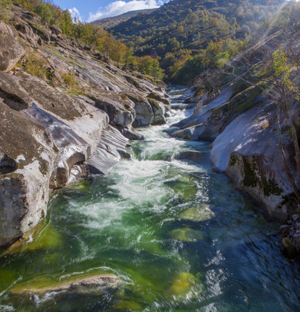 Los Pilones area, huge granite roundshaoed forms, carved out by river erosion. Garganta de los...