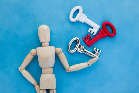 wood man handle three keys business solution idea.jpgの写真素材