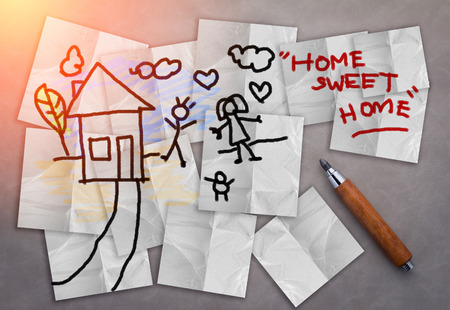 home sweet home house drawing with paper note  on grey backgroundの写真素材