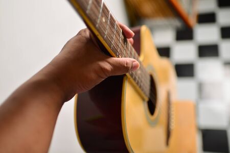 Guitar Chuck