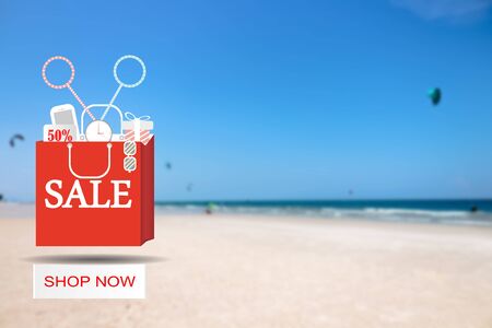 Shopping to cool off with special discounted prices.の写真素材