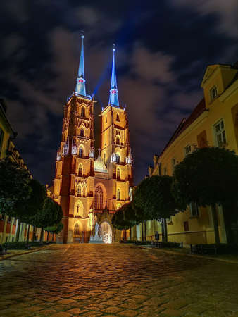 Wroclaw July 10 2018 Cathedral in Ostrow Tumski squareのeditorial素材