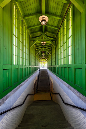 Wroclaw, Poland - May 2022: Green platform at railway station in Lesnicaのeditorial素材