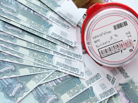 a water meter on a heap of russian 1000 ruble notes                     の写真素材