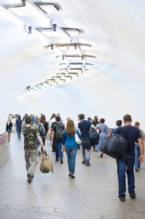 ST. PETERSBURG - JUNE 29, 2011: Unidentified people walk in the metro passage.のeditorial素材