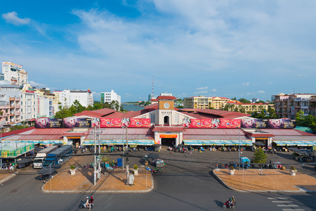CAN THO, VIETNAM - MAY 17, 2016: The facade of the Central City Market. Can Tho is a city directly under the Central authorities, located in the centre of the Mekong Delta.のeditorial素材