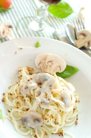 spaghetti with sauce from mushroomsの写真素材