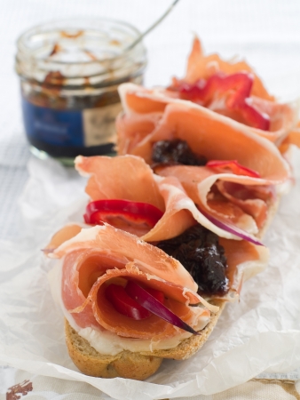 Sandwich with ham and onion jam, selective focusの写真素材