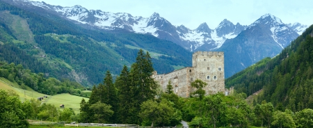 Alps mountain Berneck Castle summer panorama (near Kauns village, Tirol, Austria).のeditorial素材