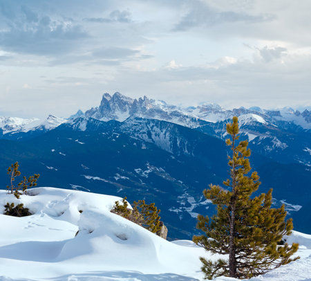 Beautiful winter mountain landscape. View from Rittner Horn (Italy) on  Puez Geislergruppeの写真素材