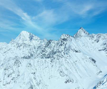 Scenery from the cabin ski lift at the snowy slopes (Tyrol, Austria).の写真素材
