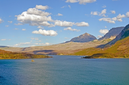 Divide Peak and St Mary Lake in Glacier National parkの写真素材