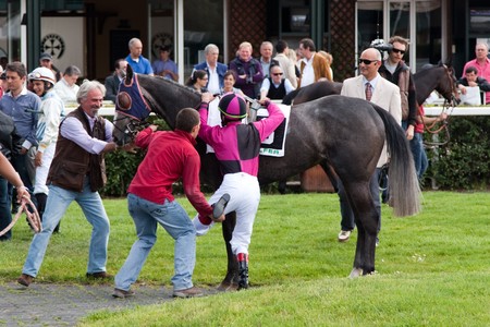 PISA, ITALY - APRIL, 30, 2010: Horse at gallop races at San Rossore's hippodrome, on April 30 2010, Pisa, Italyのeditorial素材